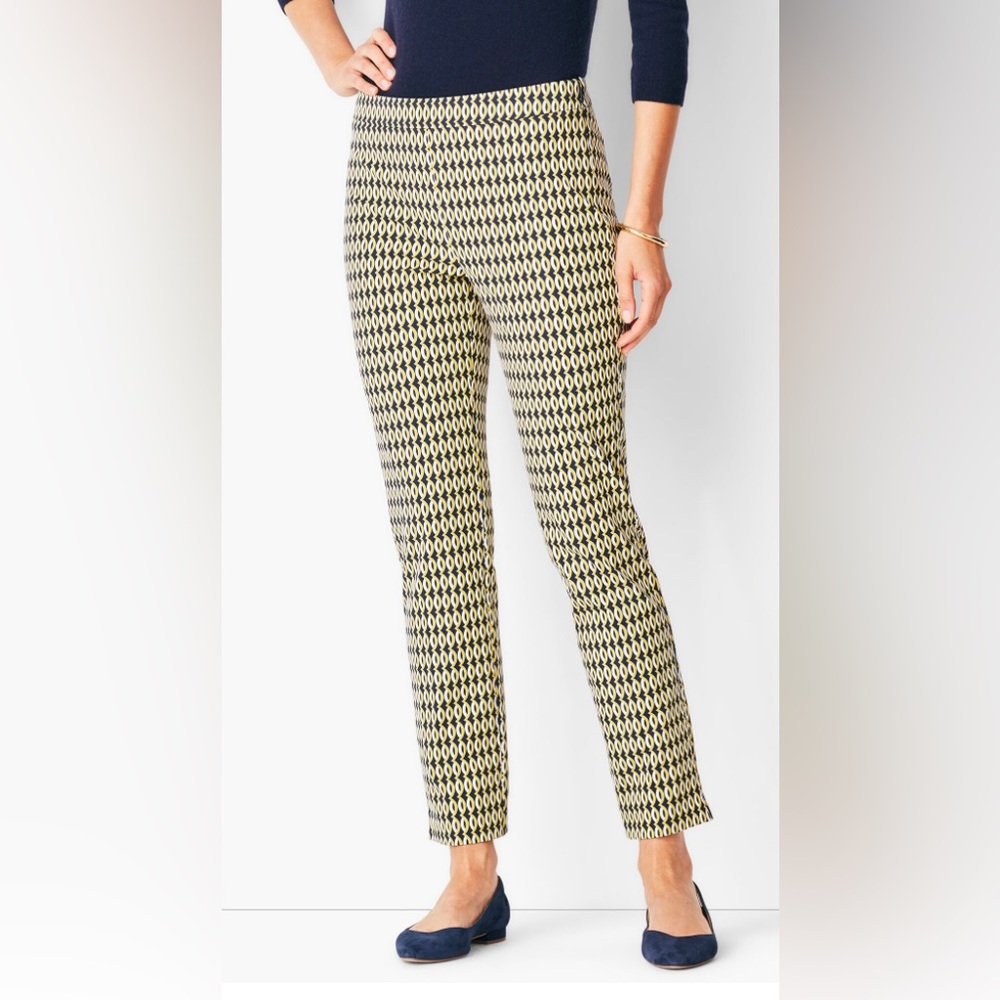 New NWT Talbot’s Women’s size 16 Blue Gold Abstract Oval Chatham Ankle Pant